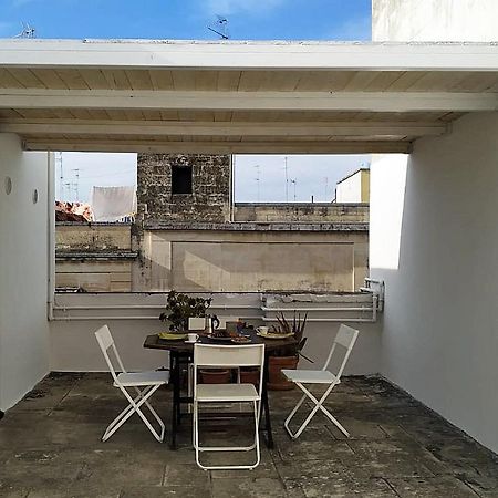 Casa Amelida Apartment Lecce Bagian luar foto
